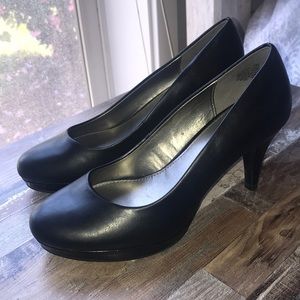 Black heels